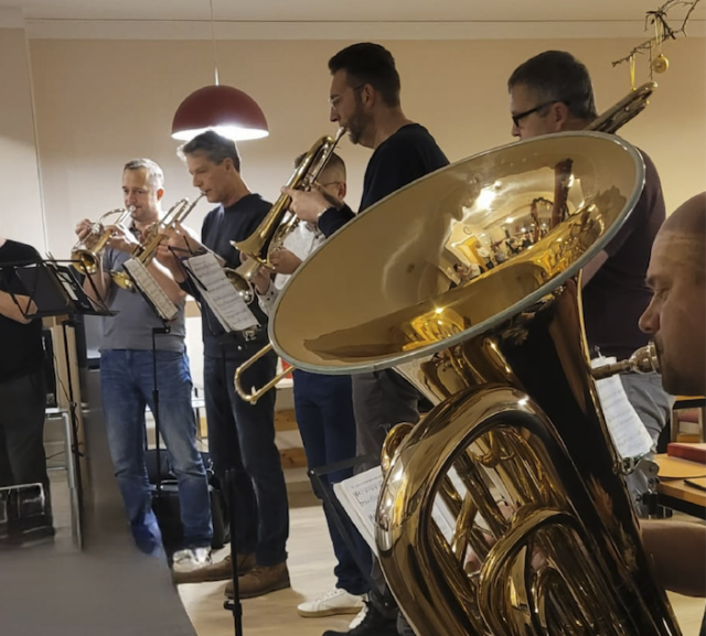 Bildschirmfoto 2025-12-15 um 11.06.16